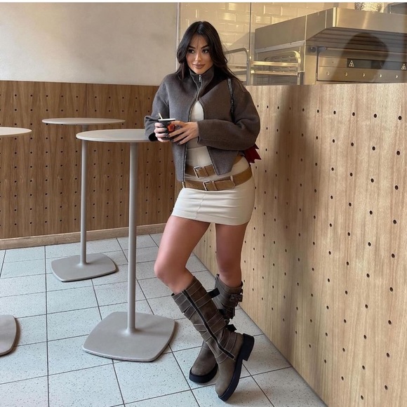 ZARA DOUBLE BELTED FITTED DRESS - Picture 9 of 9